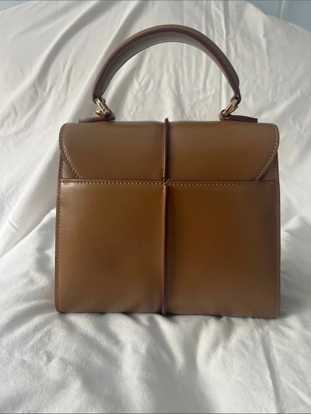 Tods structured leather